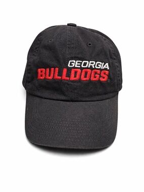 Nike Black Cap Goergia Bulldog Heritage 86 Dri-Fit Adjustable Hat.